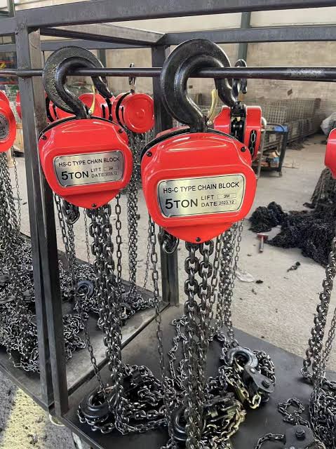 Five-ton chain blocks in a workshop